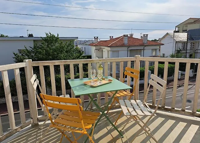 Appartement, Royan. Proche Plage. *